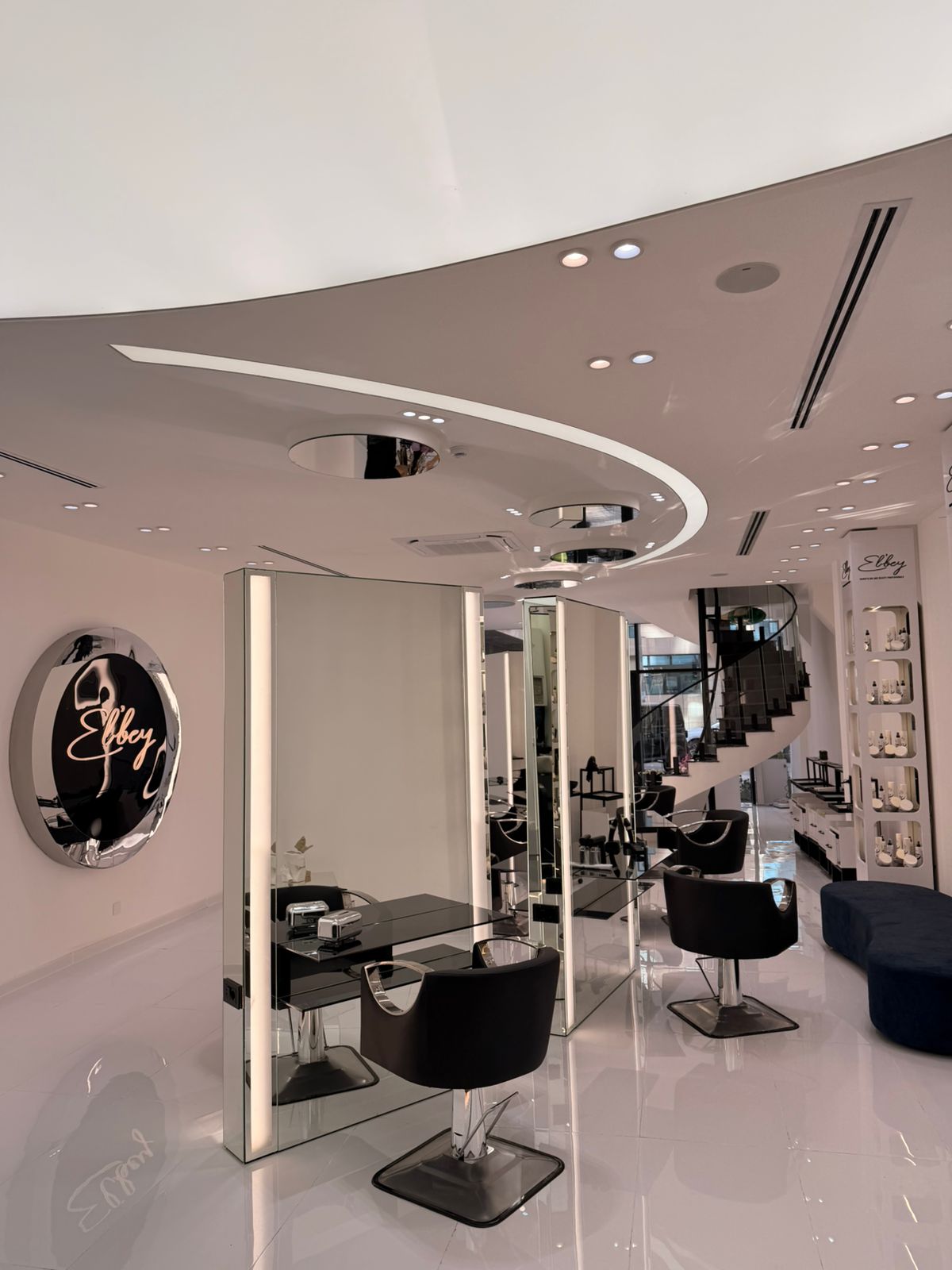 Elbey Salon Dubai – Qlobal Vizionun Növbəti Addımı
